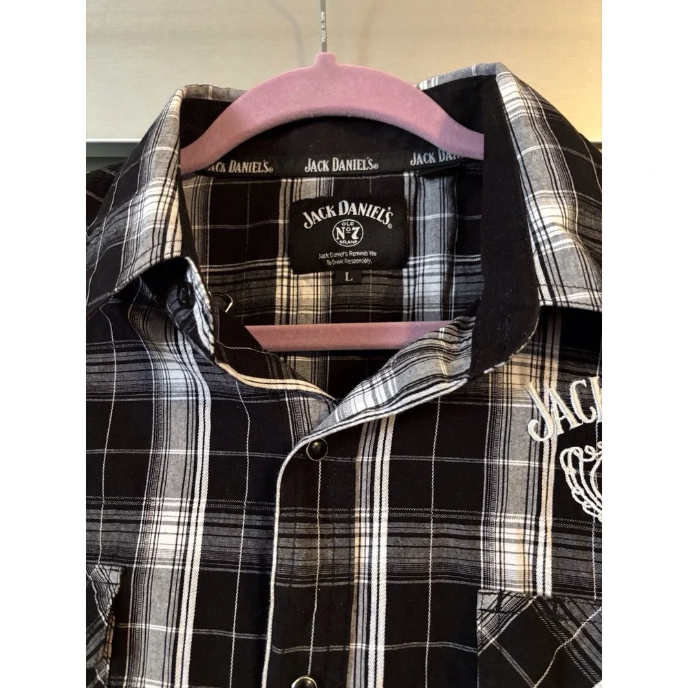 Jack Daniel's Old No 7 Women's‎ Size L Black N White Plaid Pearl Snaps